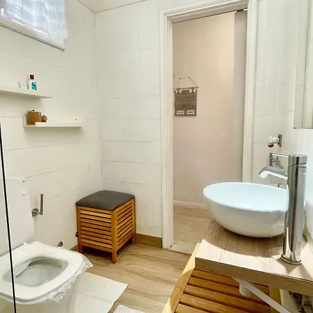 公寓 Cristianos Vistas Al Mar Y Cerca De La Playa 洛斯克里斯蒂亚诺斯