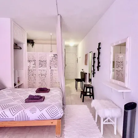 Cristianos Vistas Al Mar Y Cerca De La Playa 公寓 洛斯克里斯蒂亚诺斯