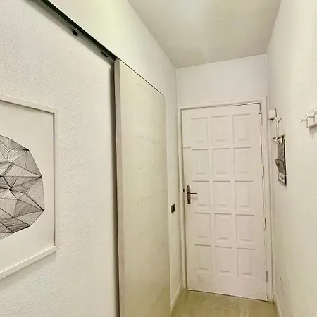 Cristianos Vistas Al Mar Y Cerca De La Playa 公寓 洛斯克里斯蒂亚诺斯